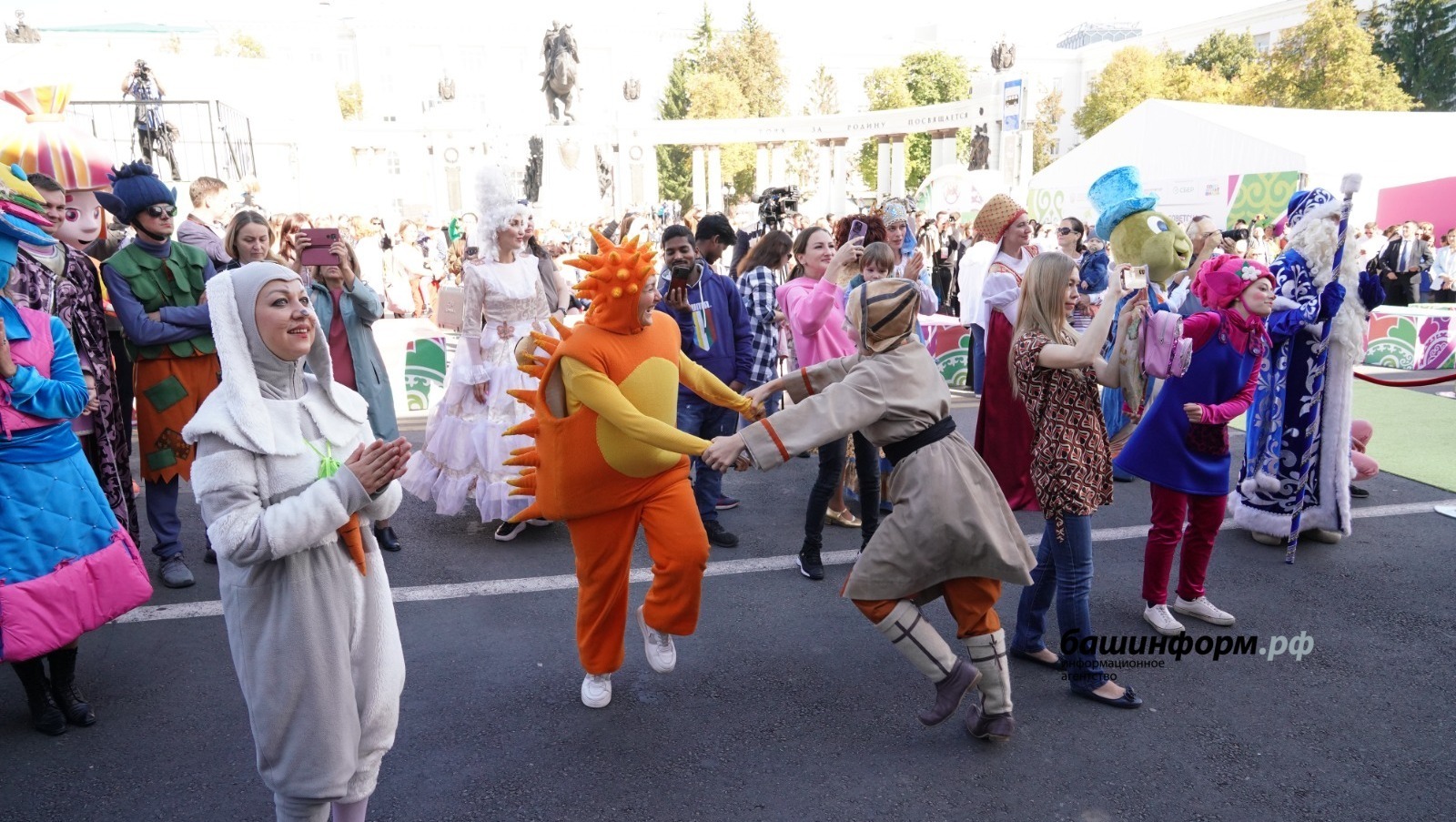 В Уфе стала известна программа фестиваля игрушек и игр «Айда/Әйҙә играть»