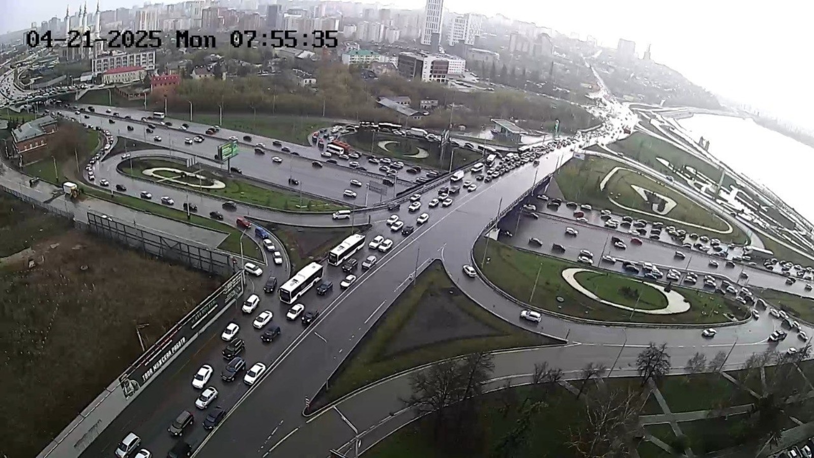 Утренние пробки в Уфе: загруженность дорог достигла 5 баллов