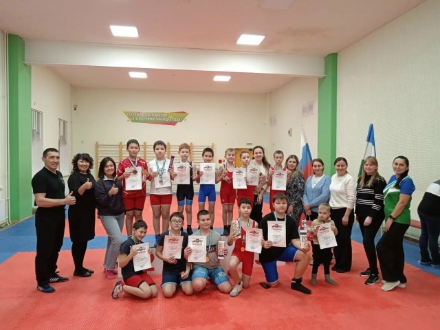 В Уфимском районе прошло первенство по спортивной борьбе